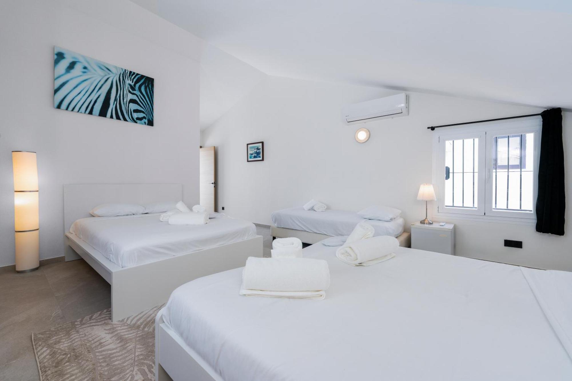 Lejlighed 243-fully Renovated-puerto Banus Front Line Penthouse *